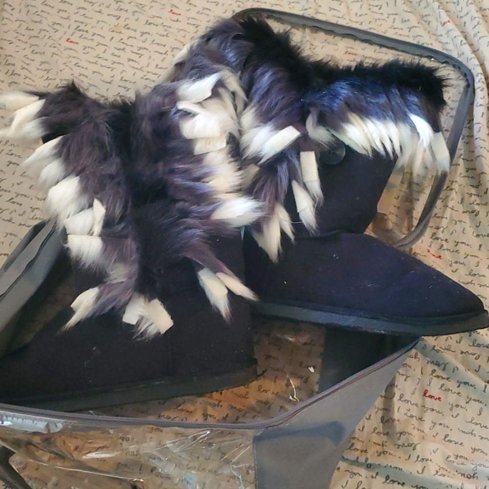 Black boots